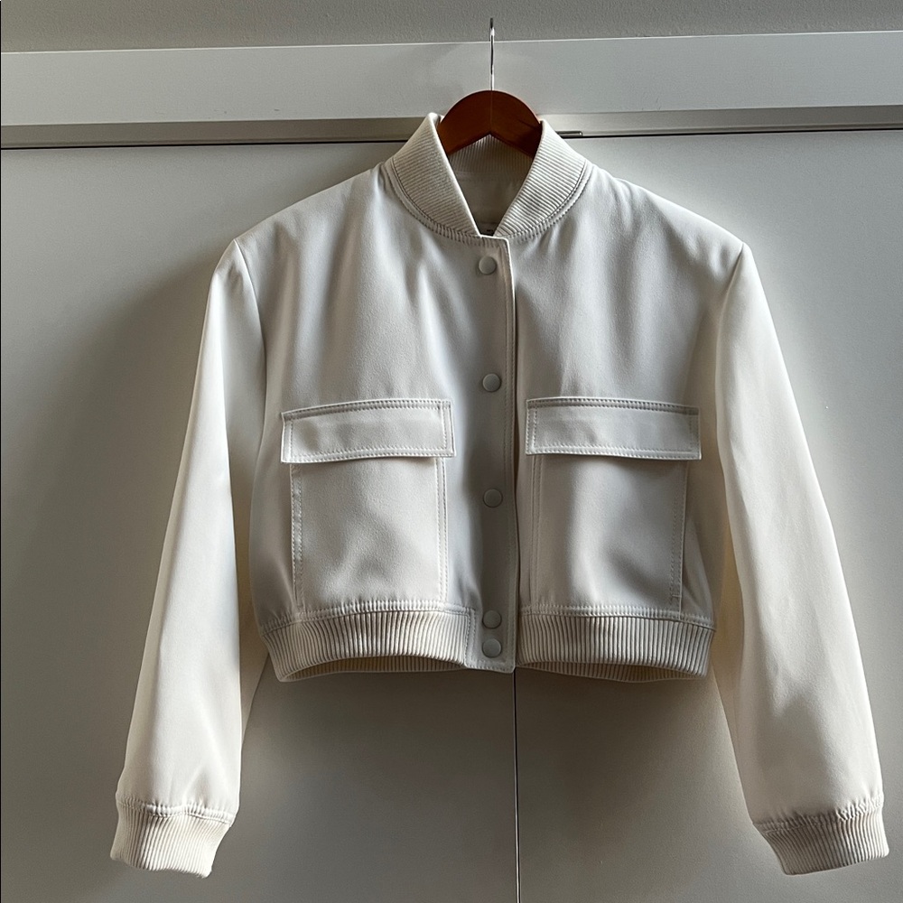 NWT Zara Viral Ecru Maxi Pocket Bomber Jacket